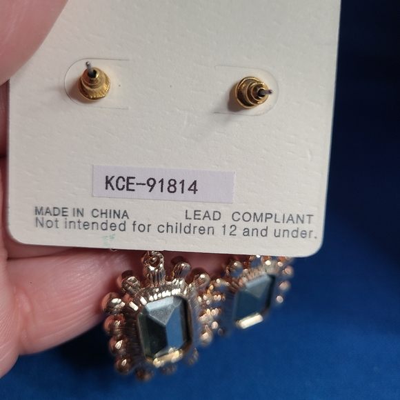 Adapter earrings - Picture 3 of 5